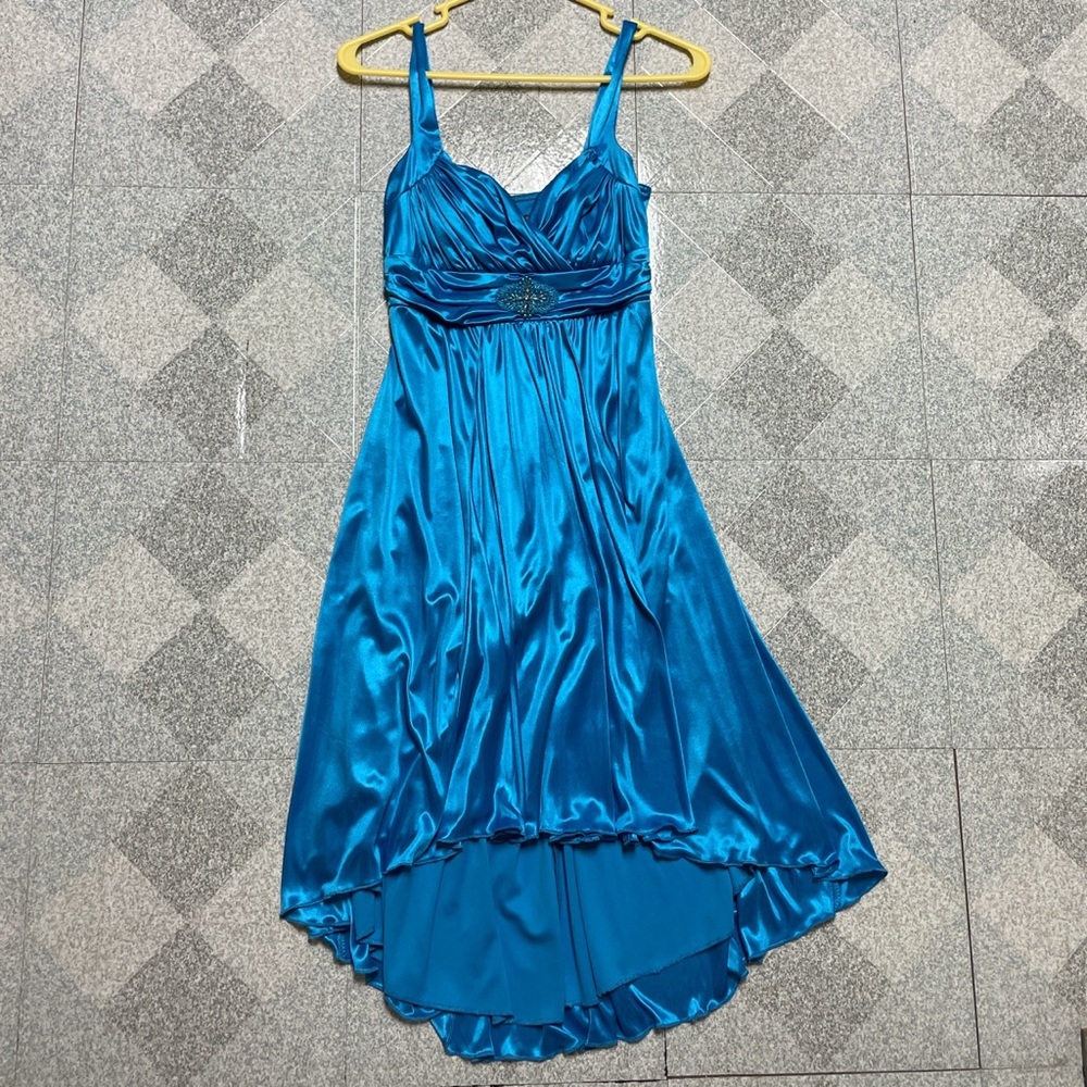 City triangle dress size small